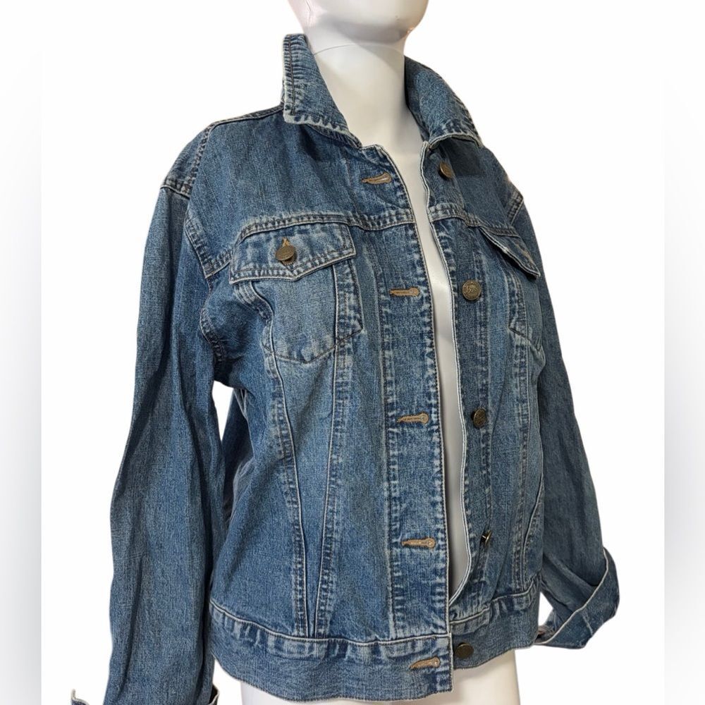 G.H. Bass and Co. Classic Denim Jacket Size Large